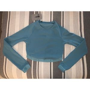 NWT Whitney Simmons Sage Crop